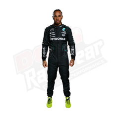 Lewis Hamilton Mercedes AMG F1 Teamanzug 2024 